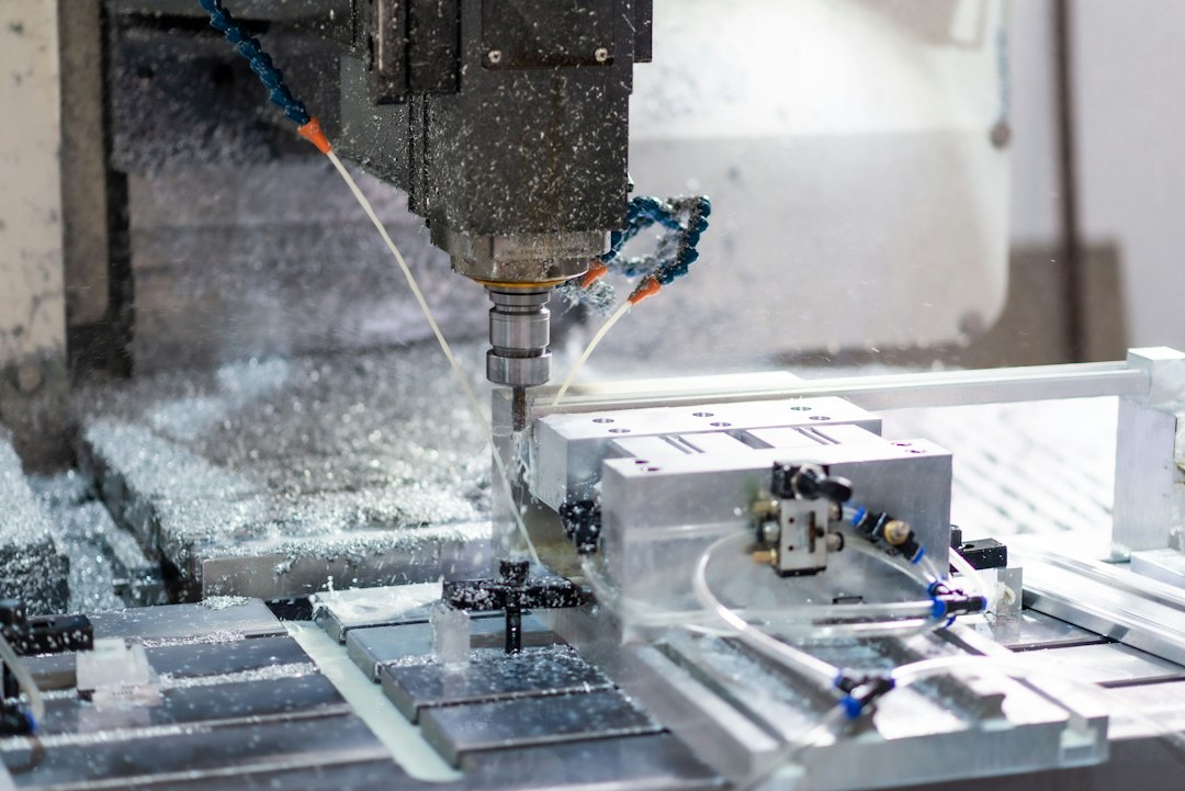 CNC machining an aluminium component